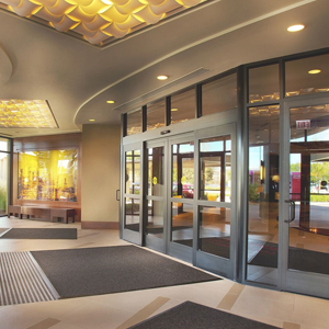 commercial door specialist Magalia